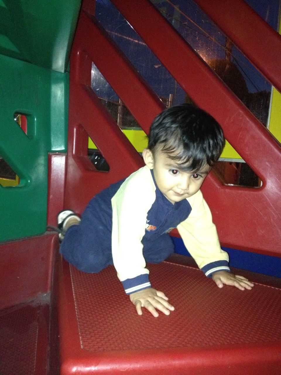 Jugando